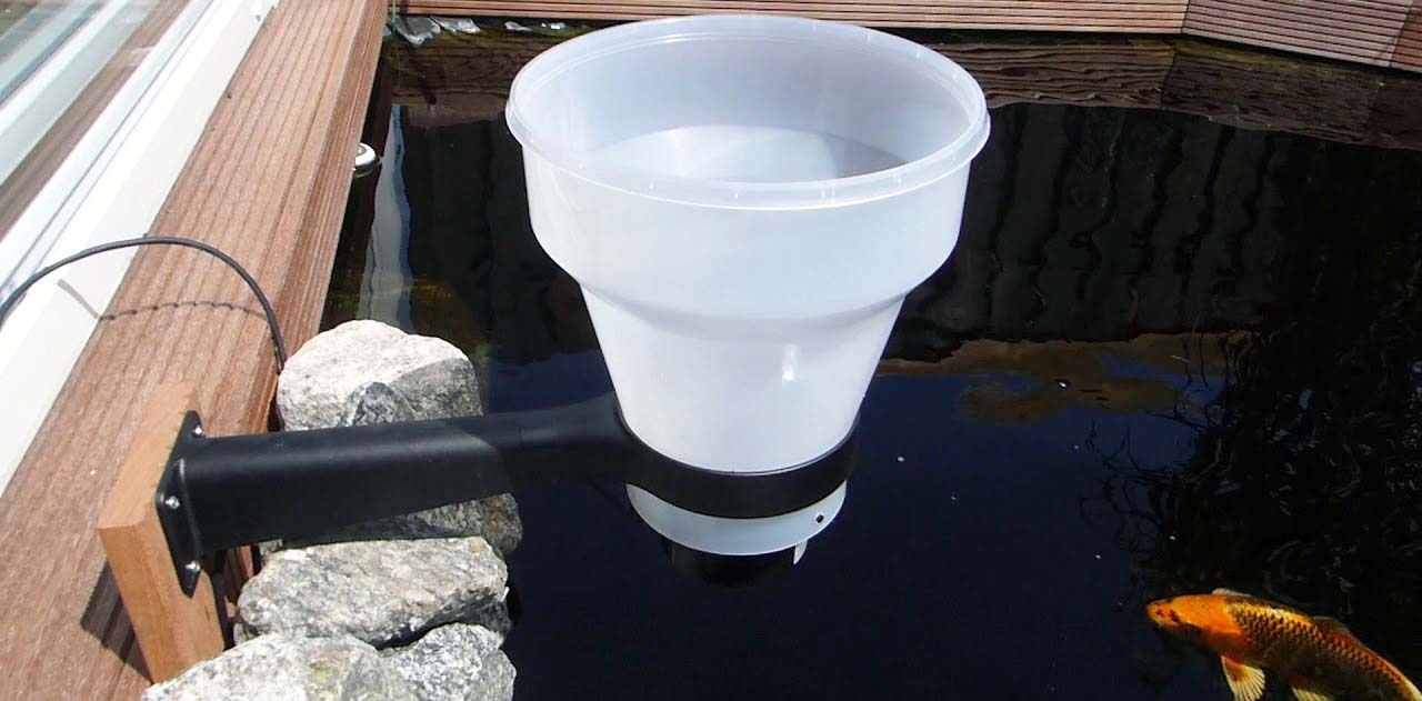 SuperFish-Fish-Feeder-KoiPro_32 Купити годівницю для риб автоматичну SuperFish Fish Feeder KoiPro - Інтернет магазин Аквашоп